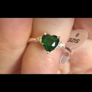 Sterling and heart shaped emerald ring